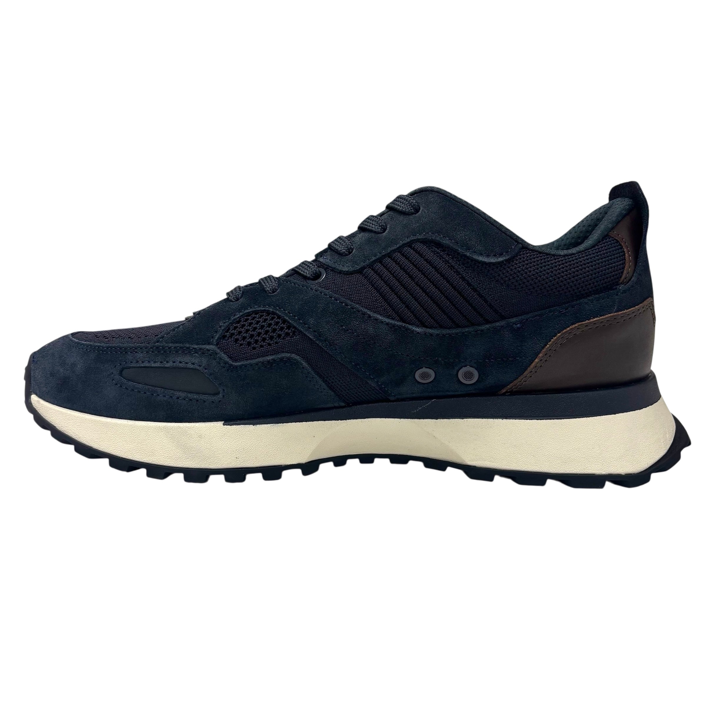 Boss Trainers