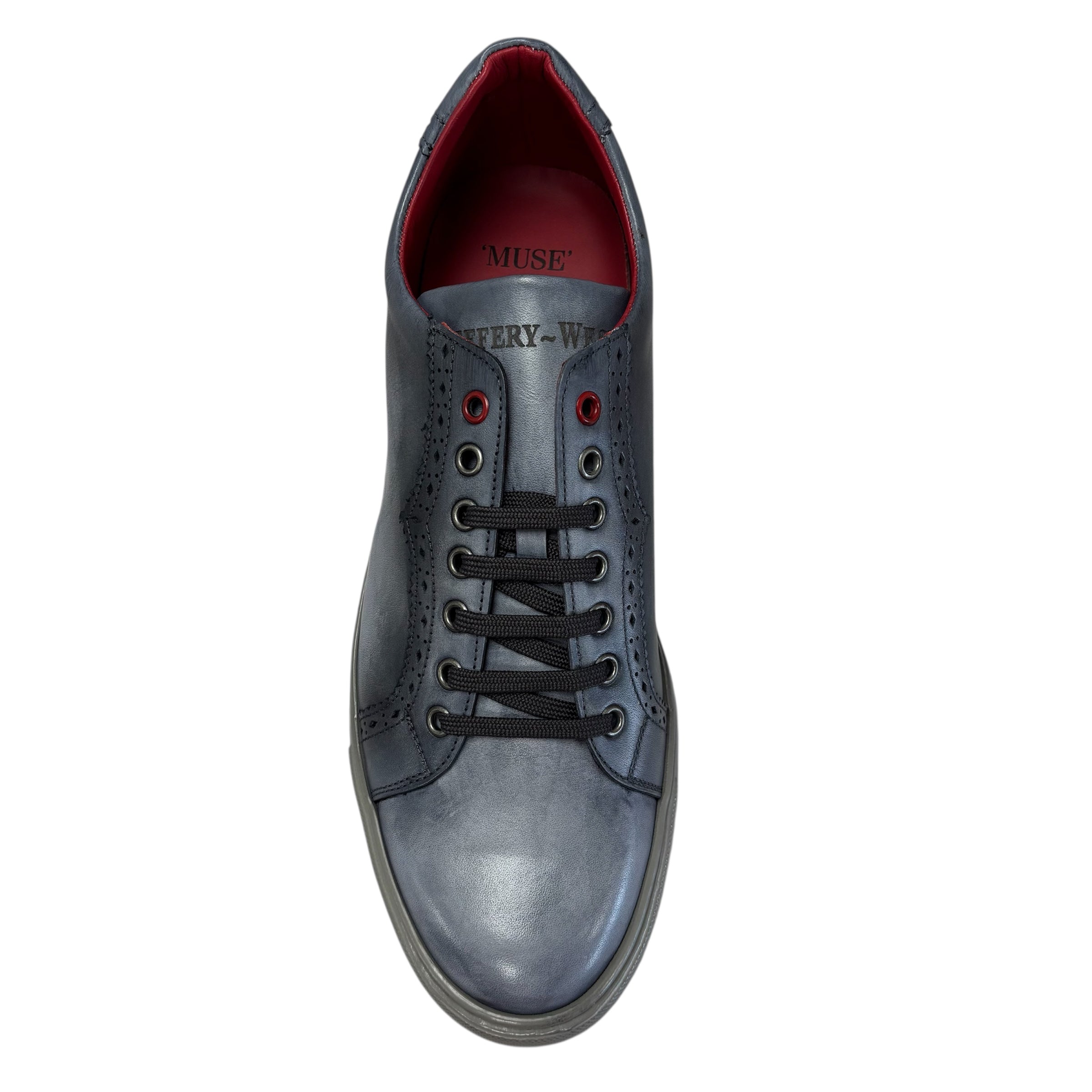 Jeffery West Trainers