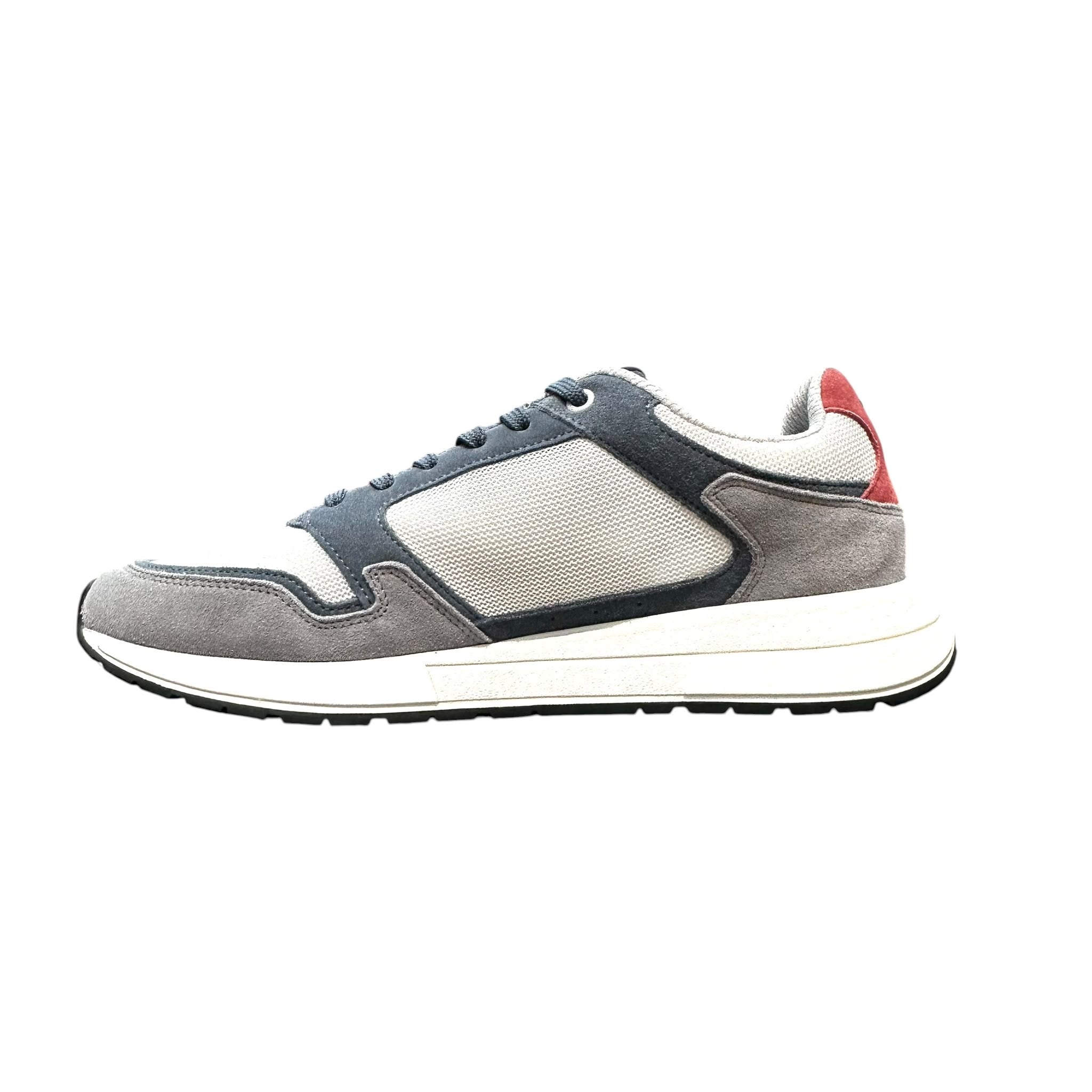 Boss Trainers