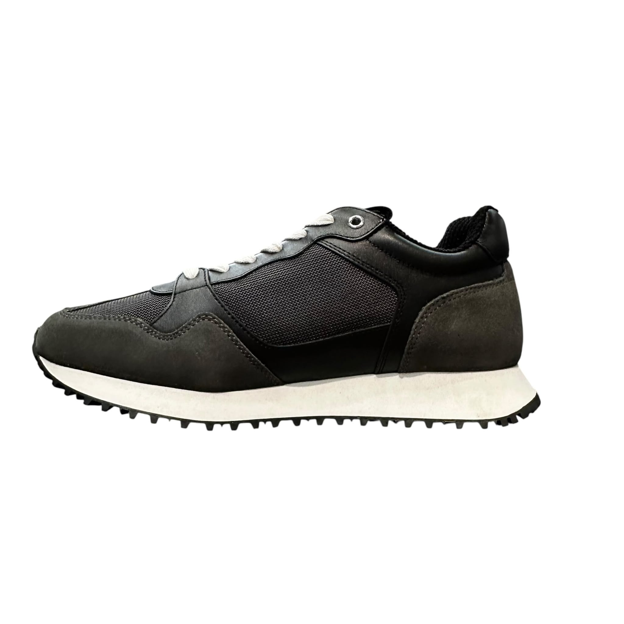 Valentino Trainers