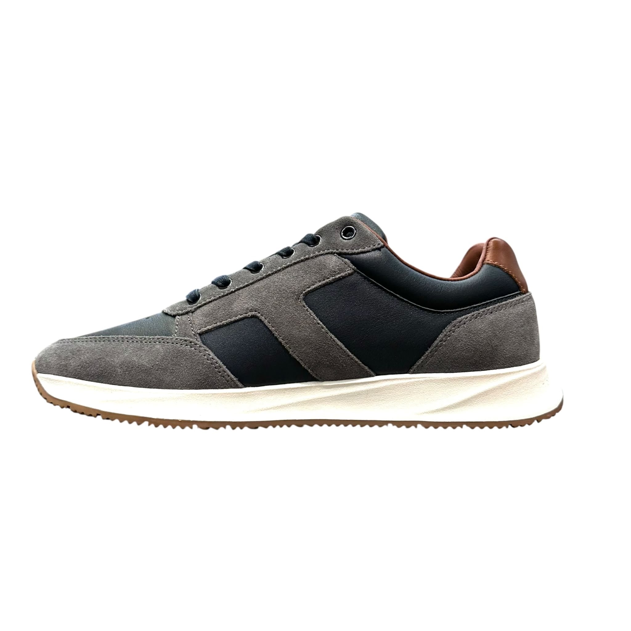 Tommy Hilfiger Trainers