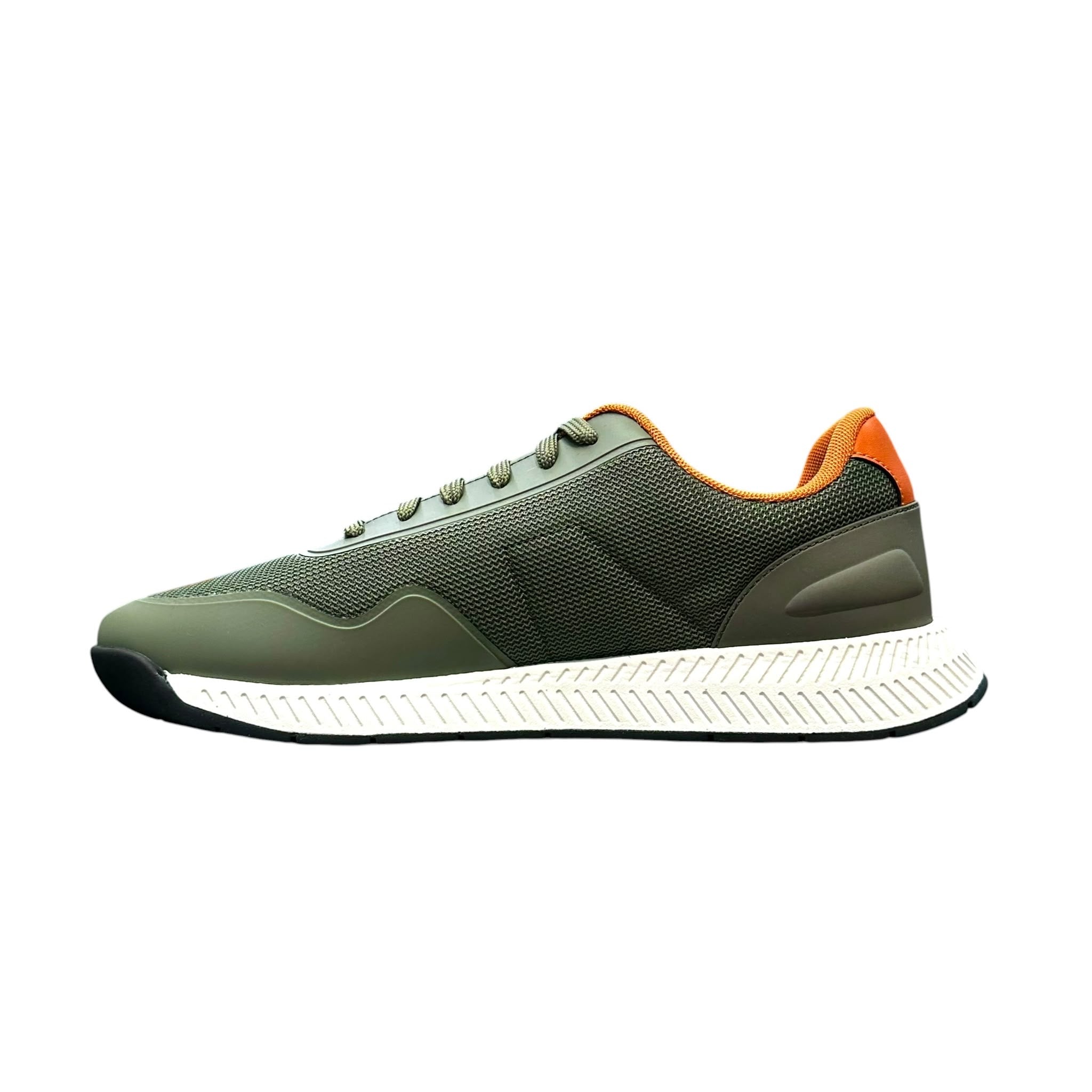 Boss Trainers