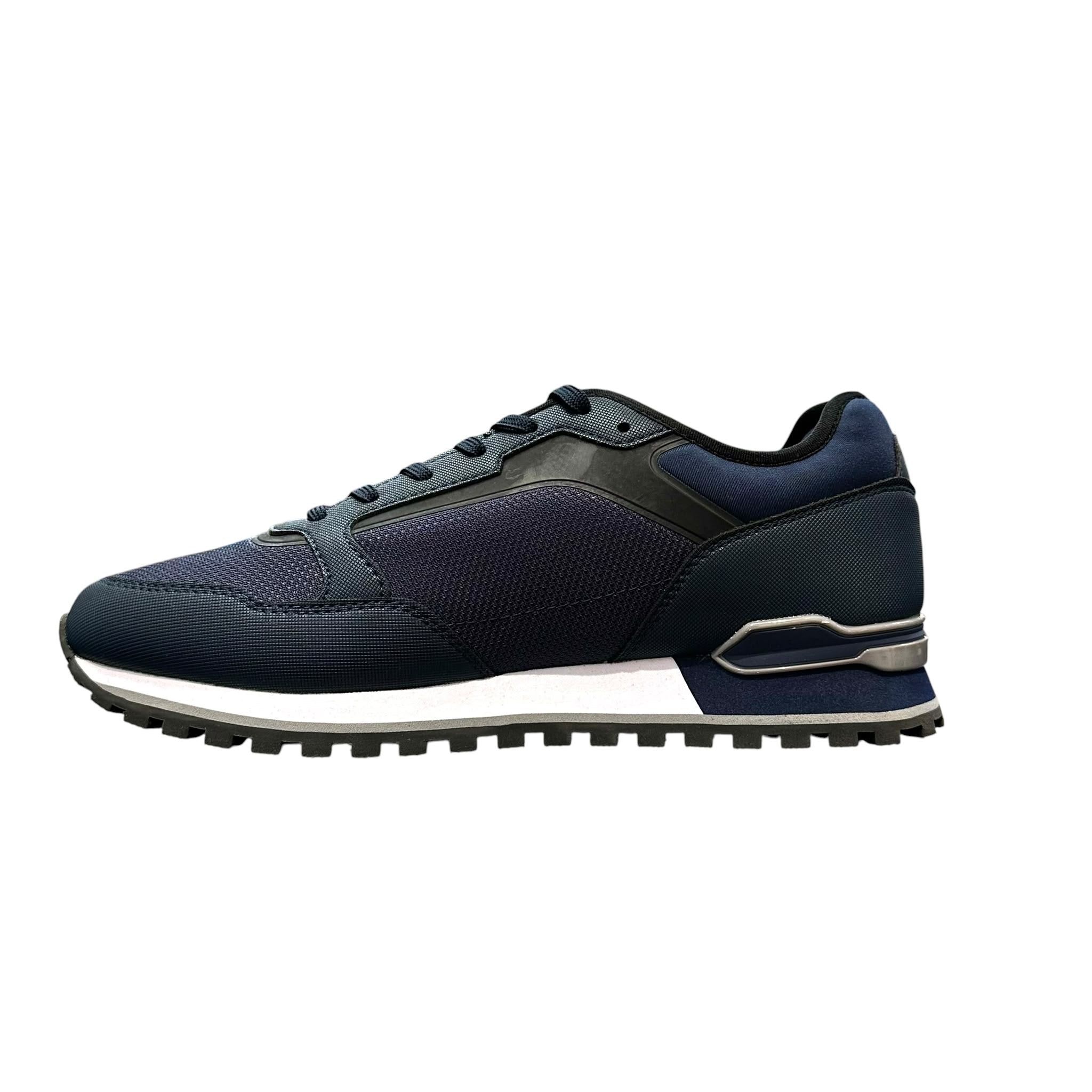 Boss Trainers